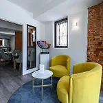 Urban Style Saint Claire Hotel Tolosa