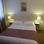 Urban Style Saint Claire 3*