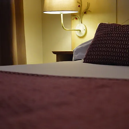 Urban Style Saint Claire 3*