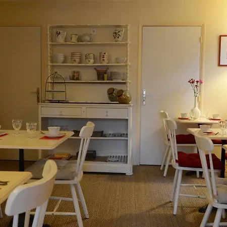 Urban Style Saint Claire 3*