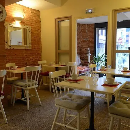 Ξενοδοχείο Urban Style Saint Claire 3*