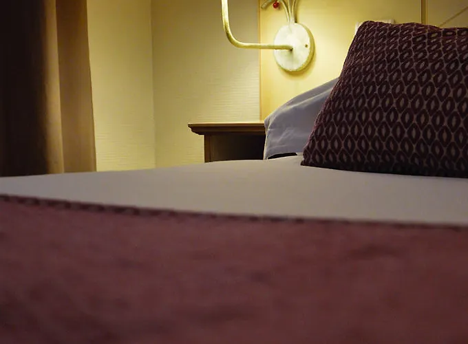 Urban Style Saint Claire 3*