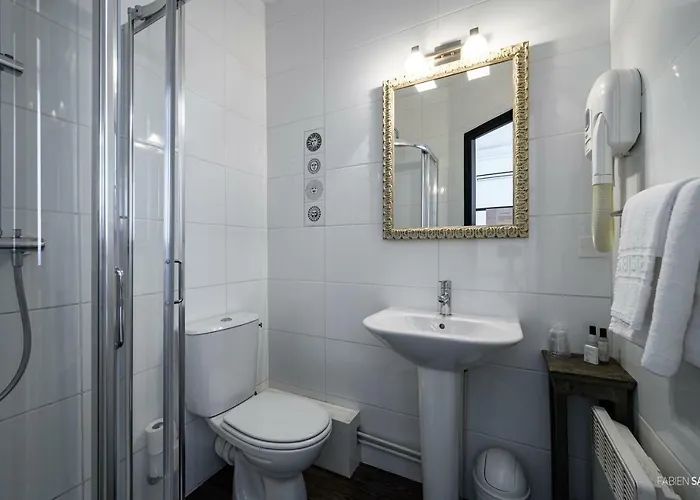 Urban Style Saint Claire Szálloda 3*