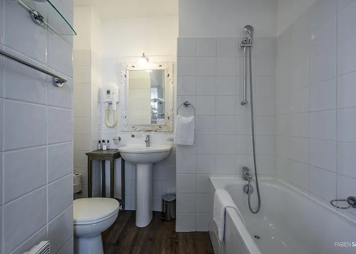 Urban Style Saint Claire Отель 3*