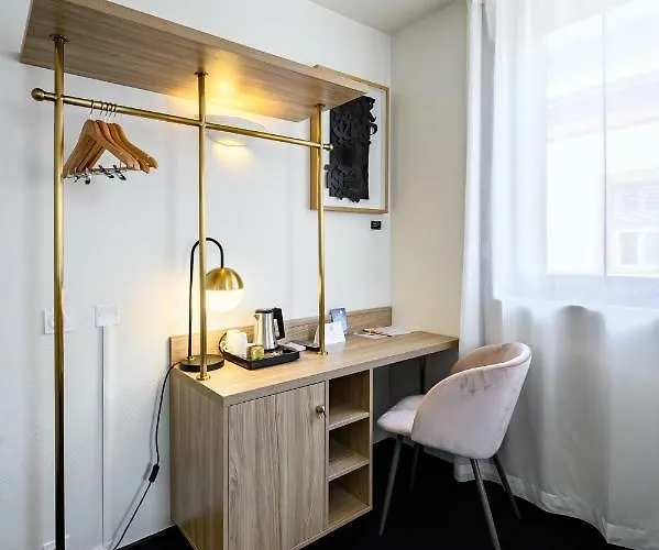 Отель Urban Style Saint Claire